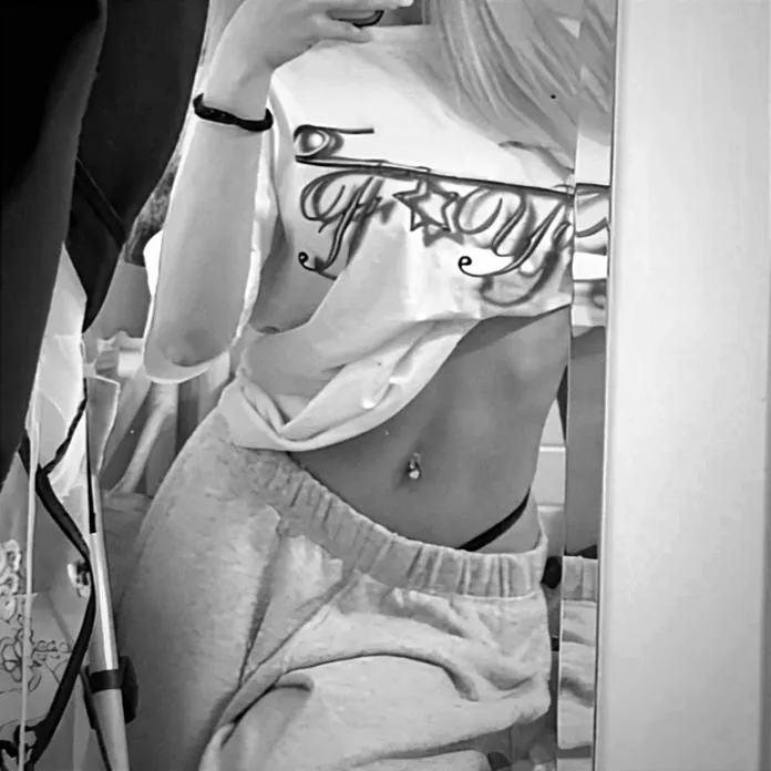 hejka ktoś chętny na mnie ? <3 posted by Guilty_Trifle_2924