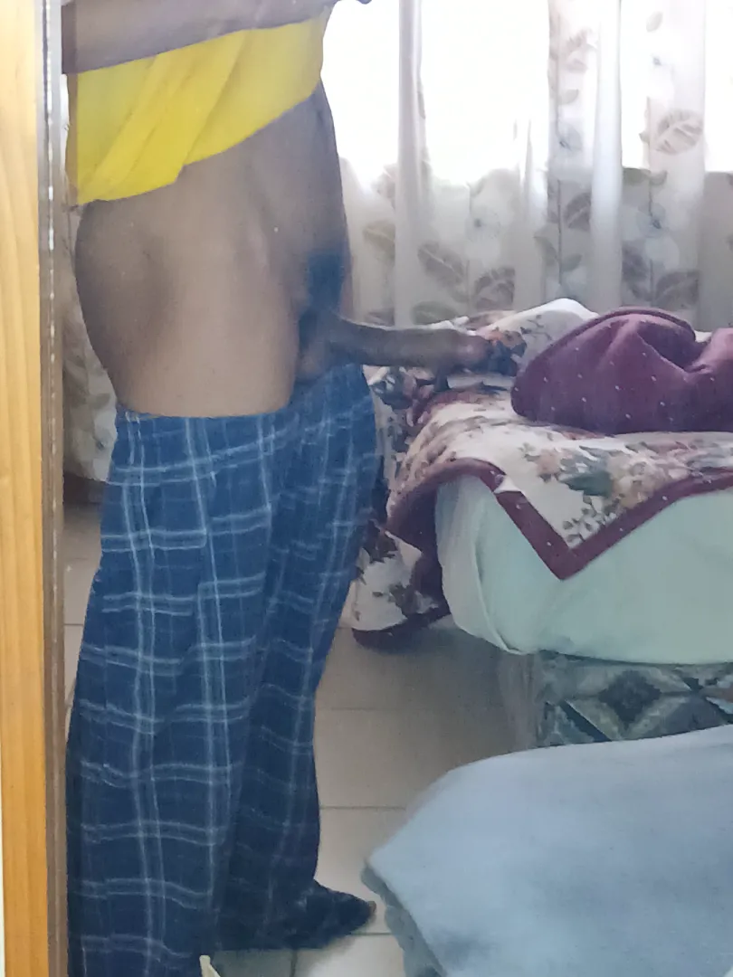 Hello! posted by Eniqko