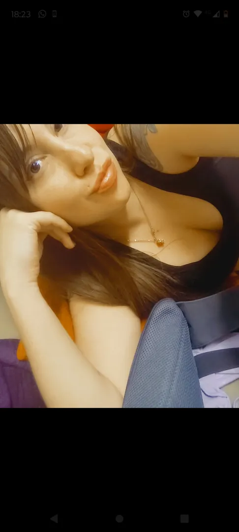 Hello bb! Do you like hot Argentine girls?  posted by solangeArg