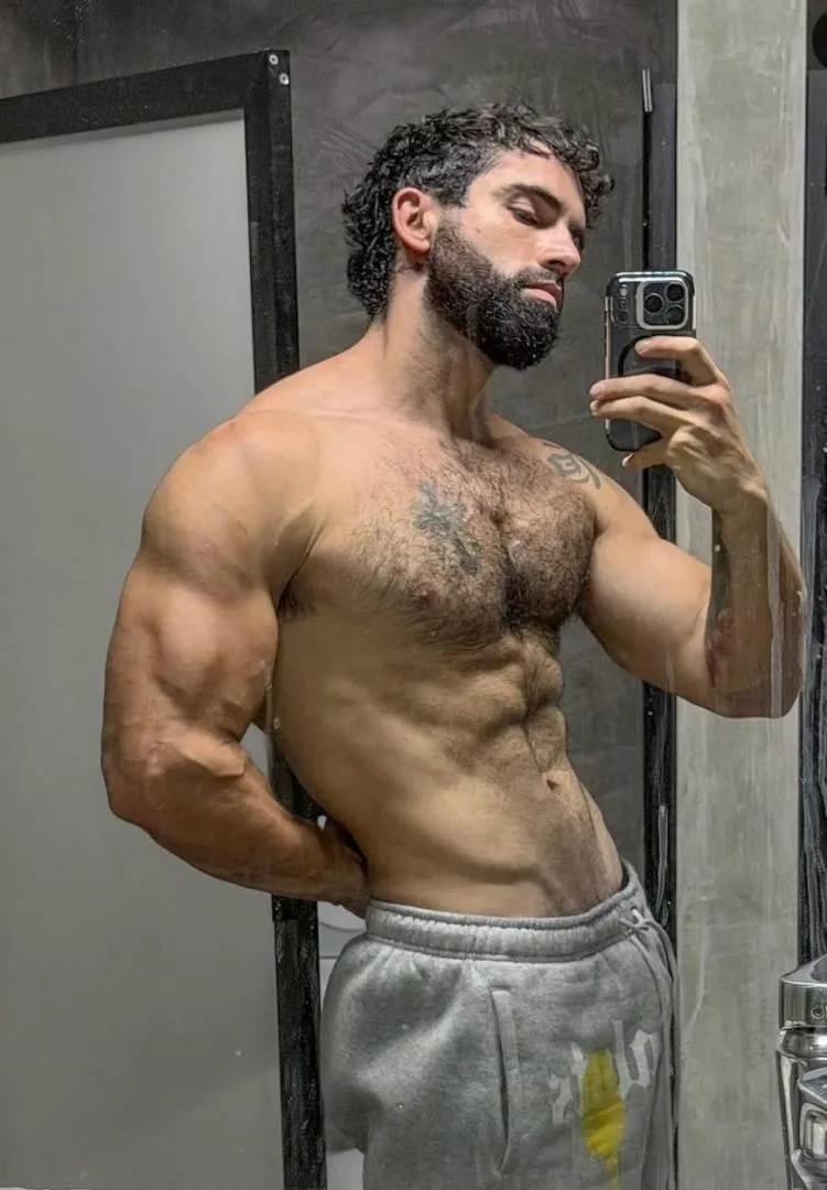 Hello cute posted by deliciousfreckled