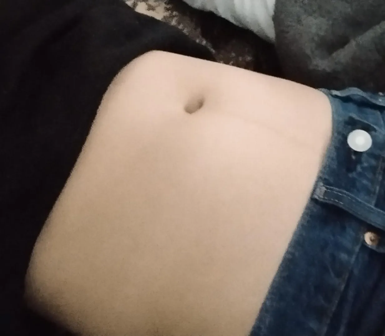 Helloooo, how about a cute chat? posted by Ill_Effective_8754