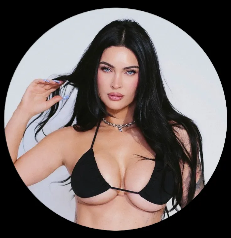 Her new pfp on Instagram posted by GoddessJace