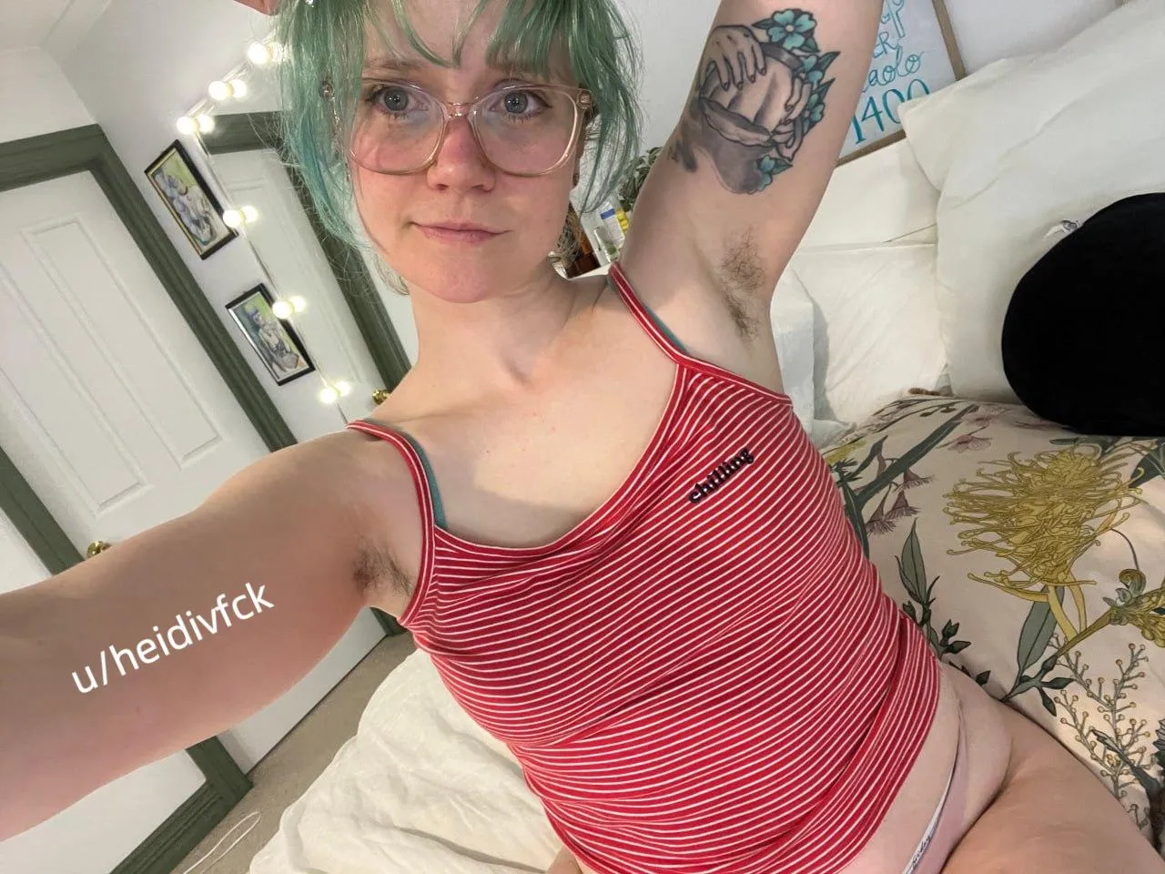 here are my pits for a little motivation to start your day posted by heidivfck