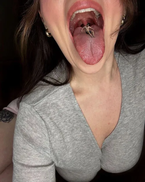 He’s ready to surf down by aylascake