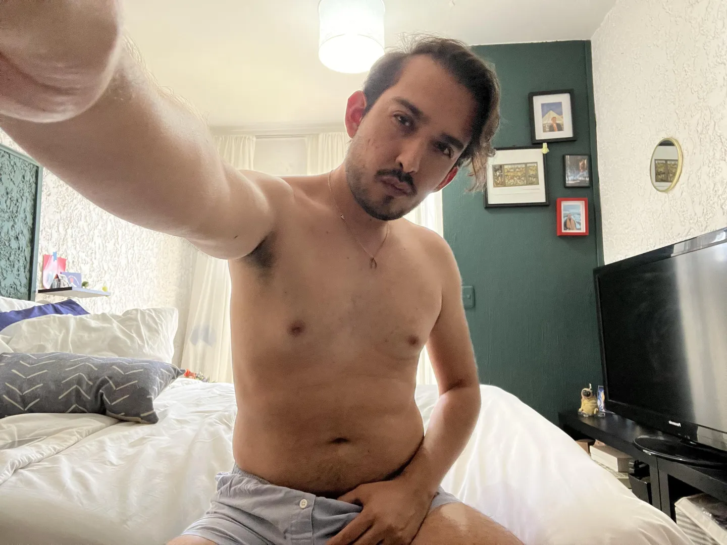 Hey posted by Mexican_male_feet