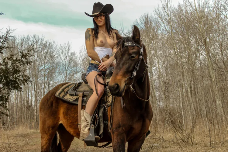 Hey by sixsevenpowerchik20