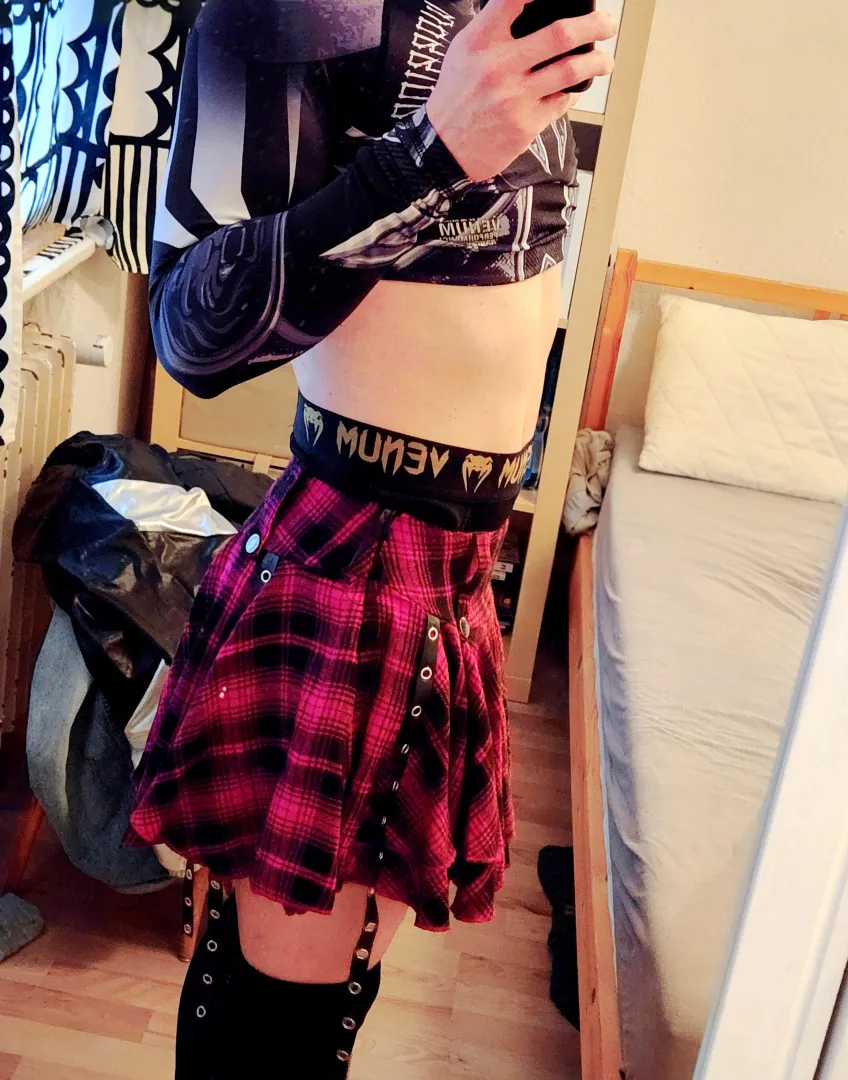 Hey Grüße aus Berlin posted by Ok-Whereas-5598