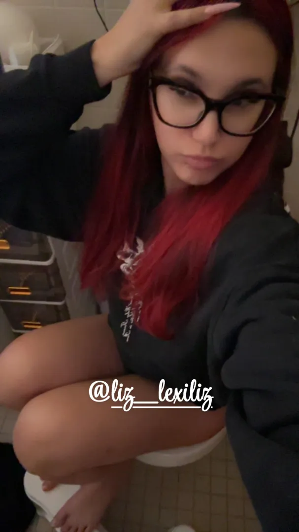 Hey posted by liz_lexiliz