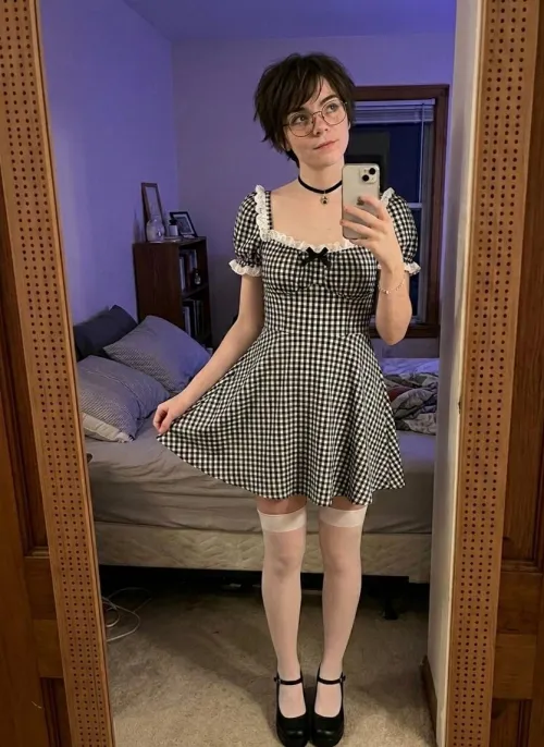 hey i am new here by Acrobatic-Ad9128