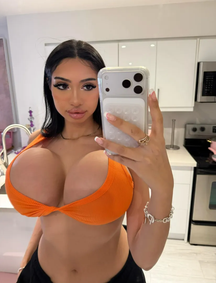 Hey  posted by Thebrattyb2001