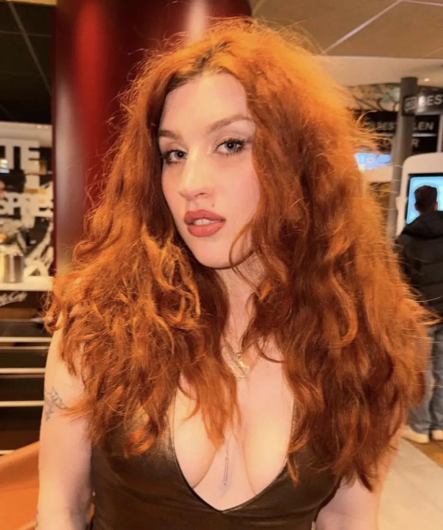 Hey there , I’m Kira posted by StarryCuddle