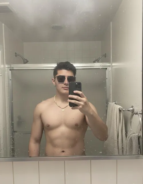 Hey, what do you think? by ApprehensiveTax5155