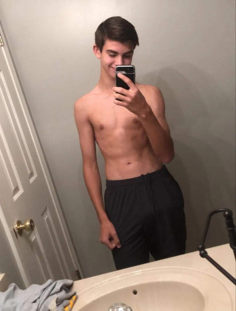 Hey what’s up? posted by rainbownerd1313