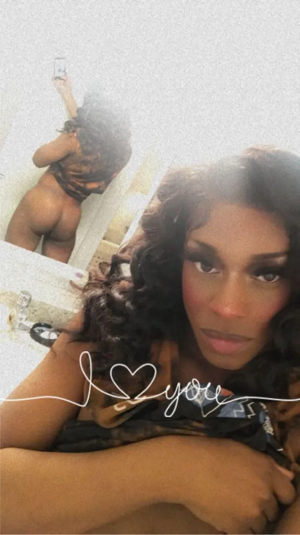 Heyy posted by Fembo555