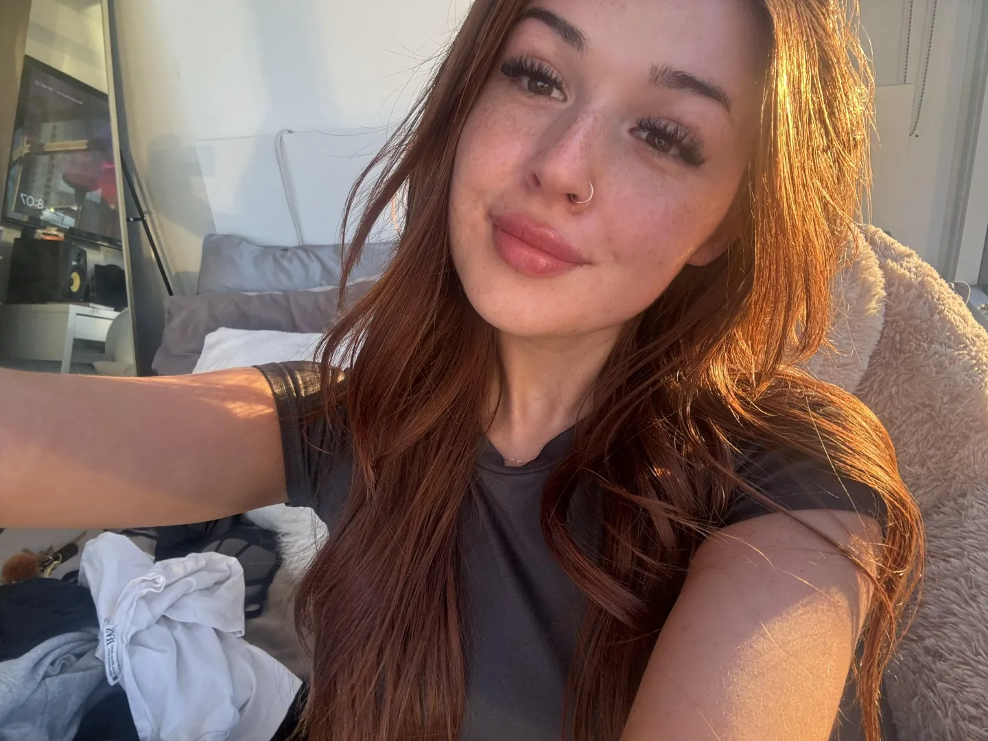 Hi! posted by lilfoxybaby