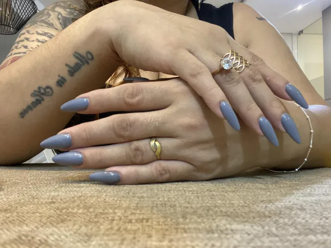 Hi!☺️ by goddess_tricia