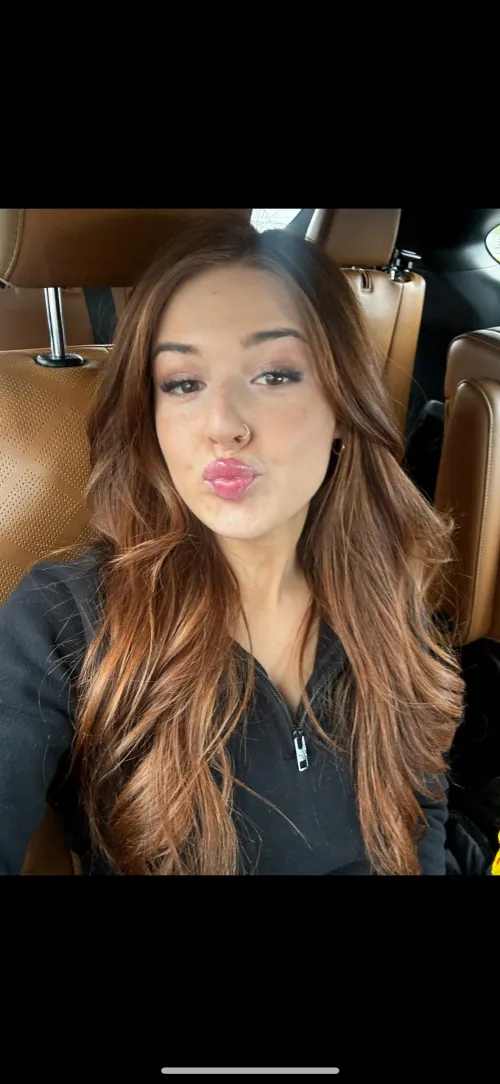 Hi angels! by iluvmaryjanebb