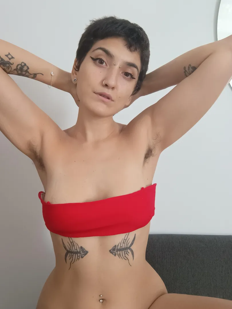 Hi baby posted by Esme420kinky