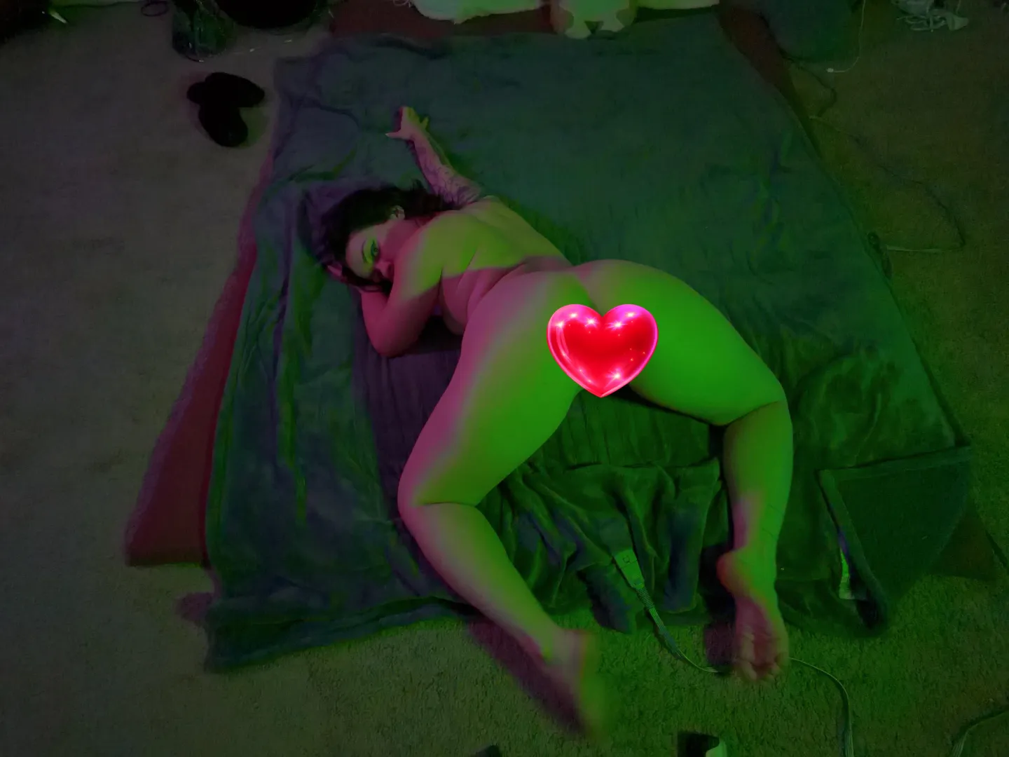 Hi :) f29 posted by luckycamgurl777