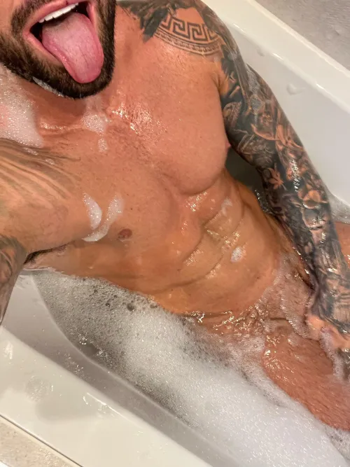 Hi guys New to this sub by ChaosLoaf495