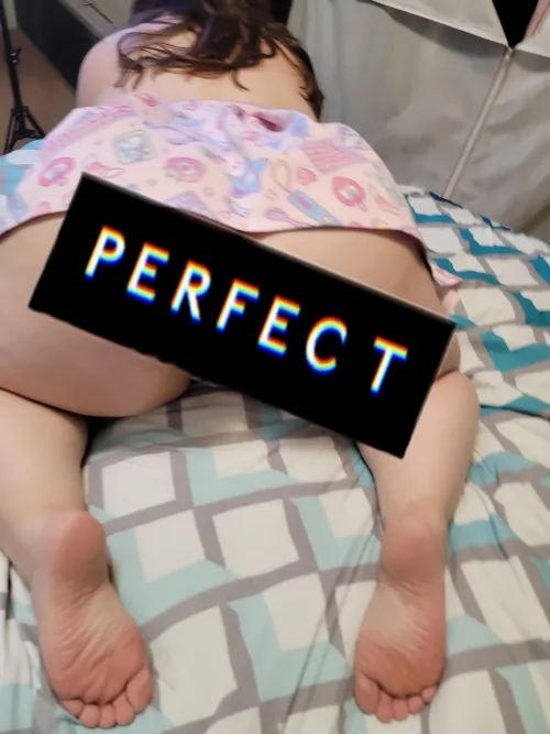 Hi there big boy  by xgunpowderkittenx