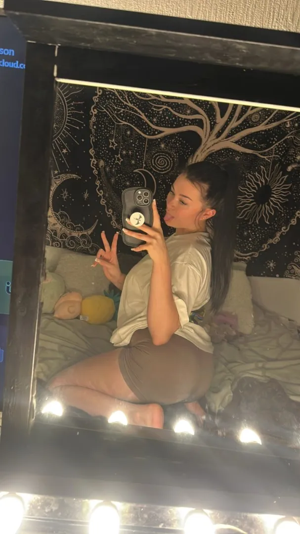 hi there posted by unbotheredpixel2