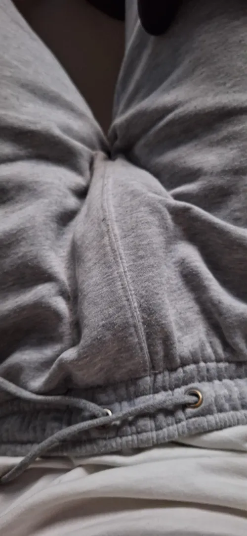 Hiding something big by [deleted]