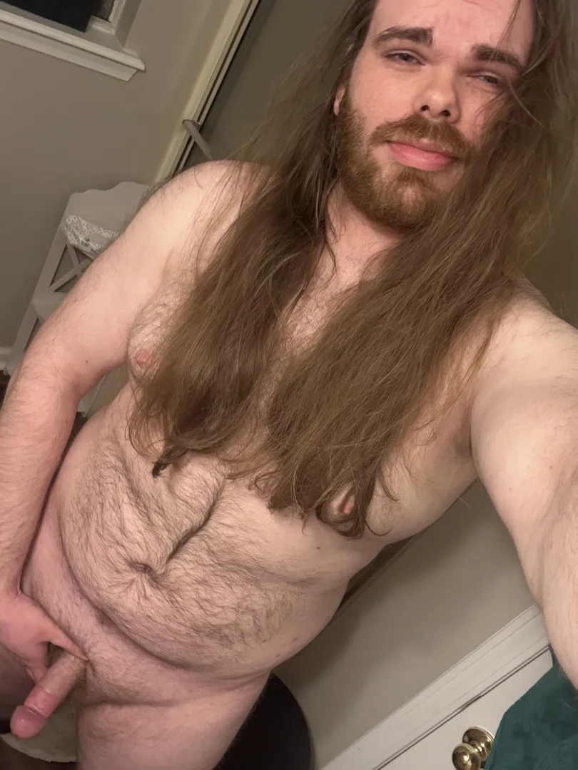 High and gonna bust before my shower posted by hvymtlpegasus