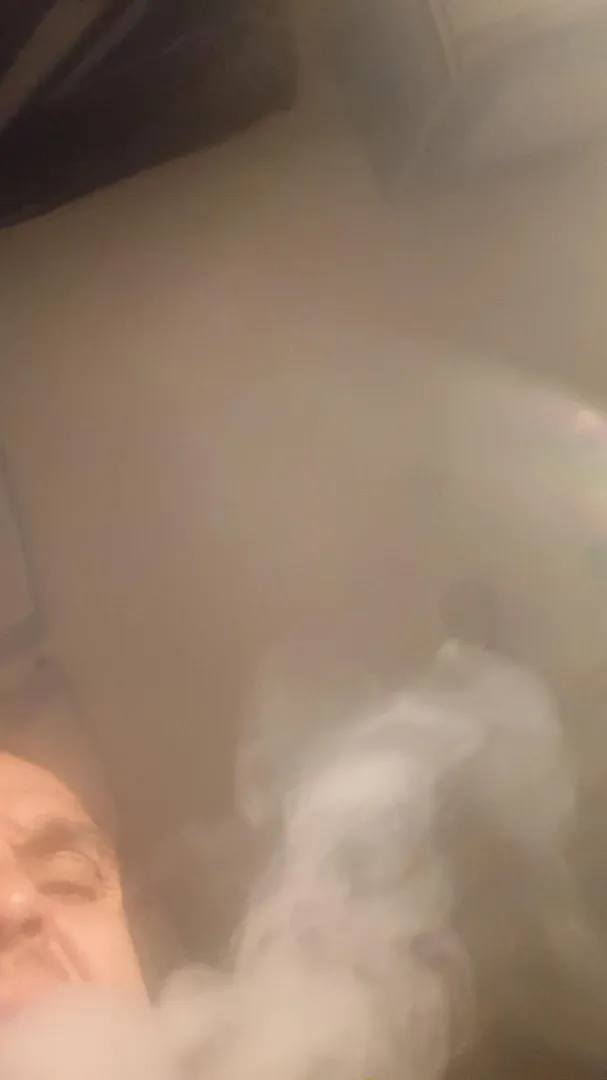 Highndhorny posted by Key-Sexing420