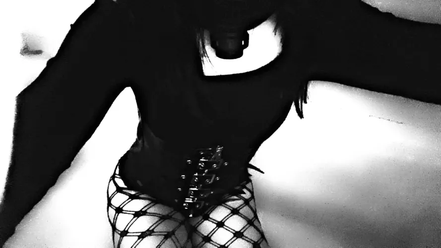 hii :3 by trashybabydoll