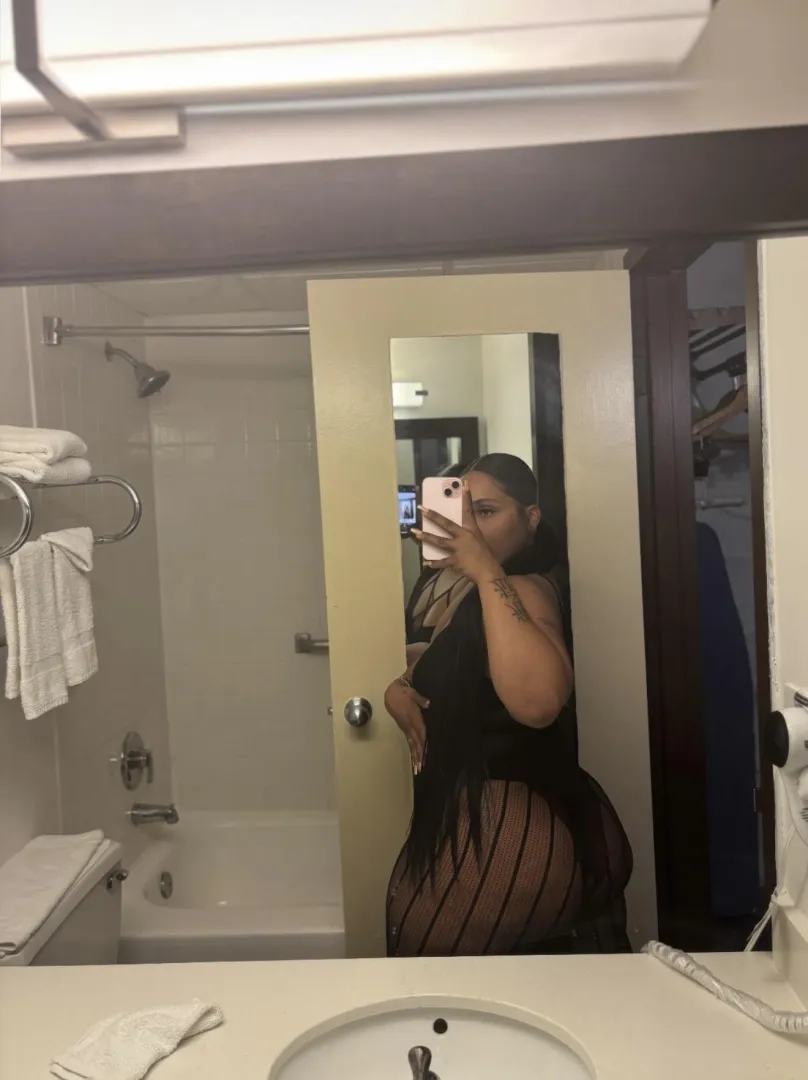 Hiii posted by ab0mbb