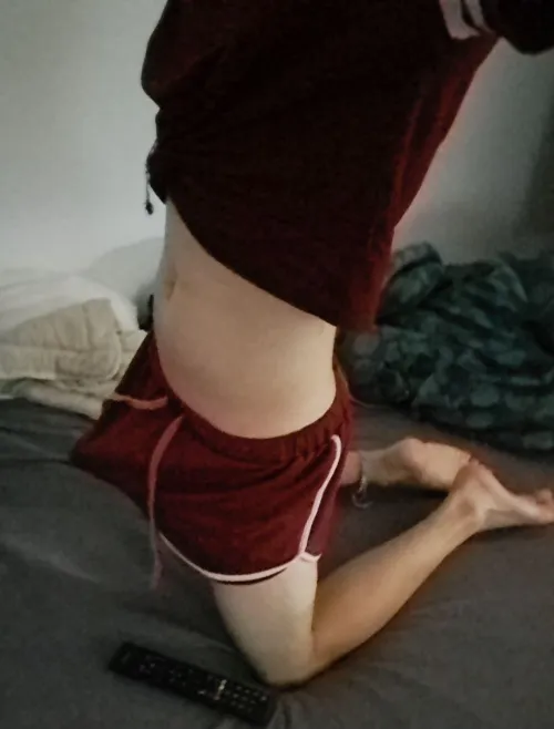 Hiii  ich poste wieder... nur ein bisschen aufgedreht. by Sleepy-Femboy69