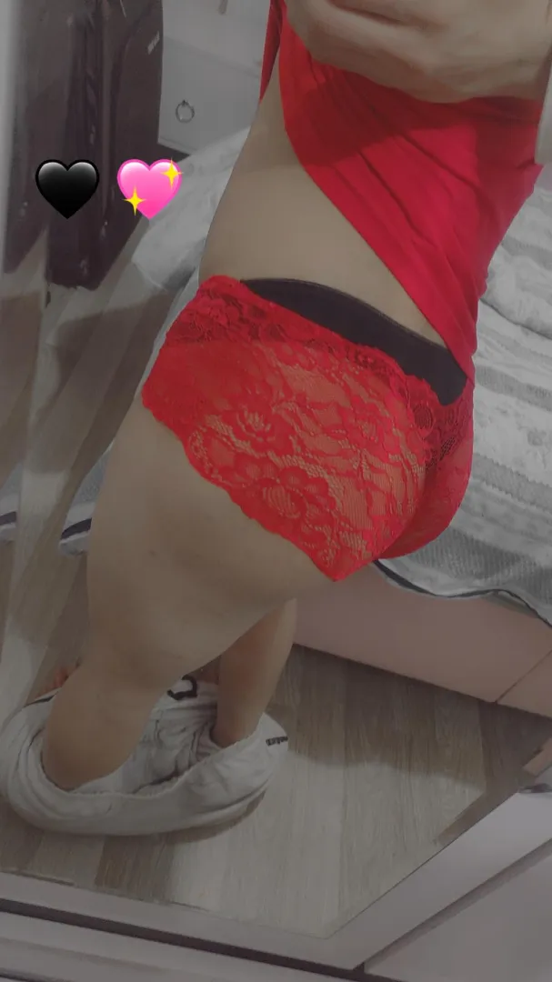 Himmmmm posted by laratrans65