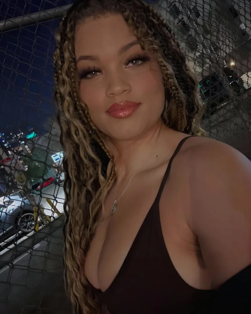 Hit me with a straight 1–10 posted by annabellecuddles