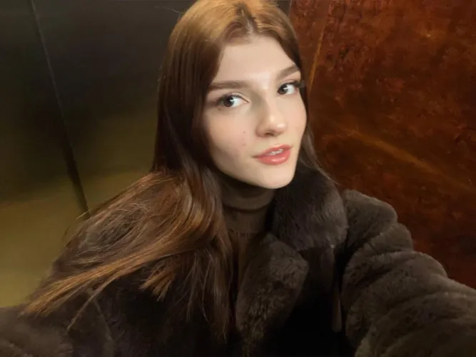 hit or miss with this smile? by duskribbon