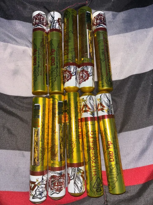 Hitz 2.3g pres with rosin dab tips by EquipmentPast9665