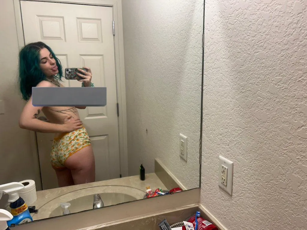 Hiya  posted by Adventurous_Plant_20