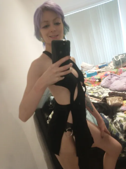 Hiya I'm Lily Black from London by LilyBlack1001