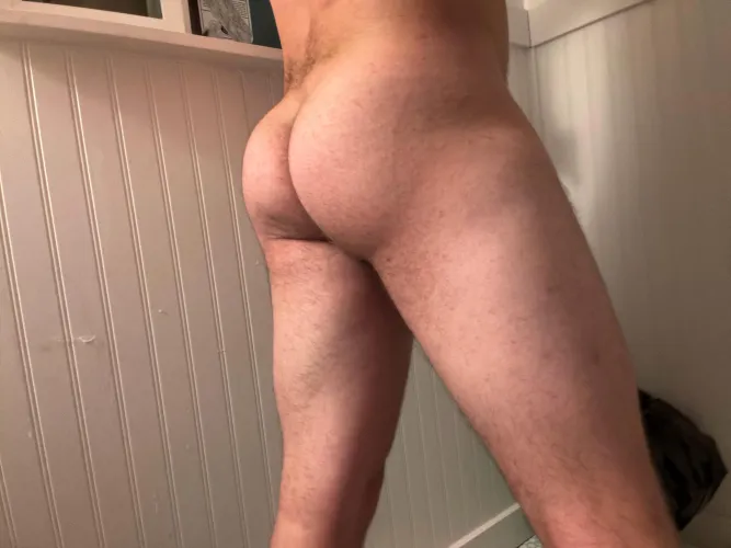 Hmu hung tops by Specific-Effort-5431