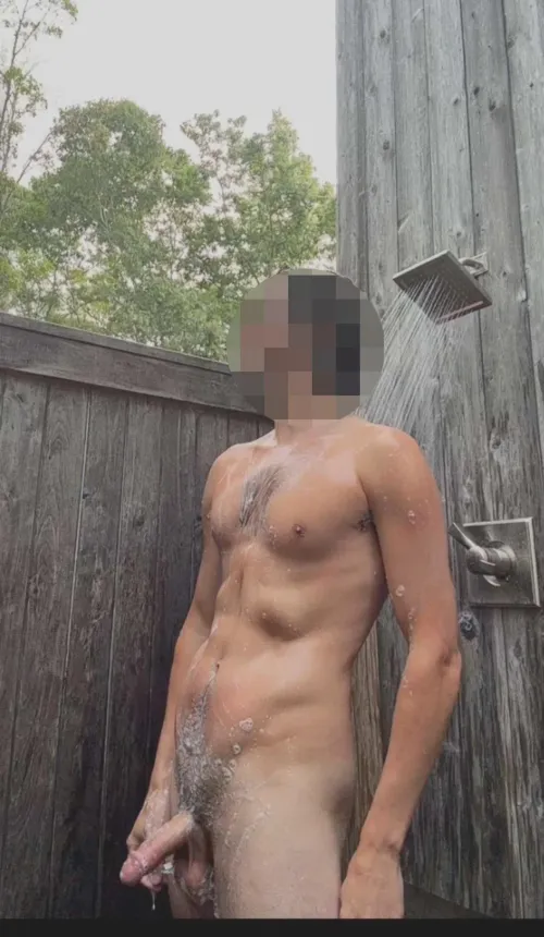 Ho bisogno di lavare la schiena by bullmaster81