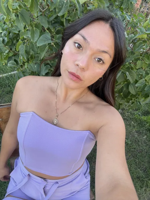 Ho forse l'aria di una che ha bisogno di un cazzo? by Mia_Honey69