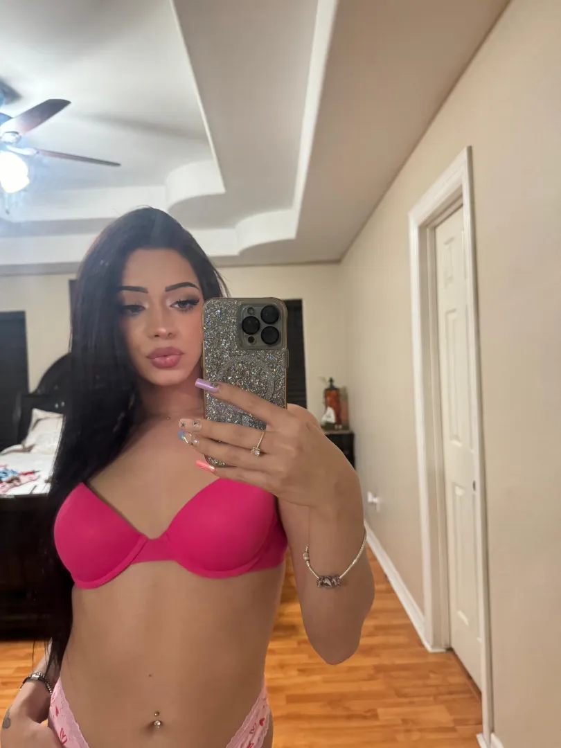 holding it for now.. you do it later posted by taylortsgirl