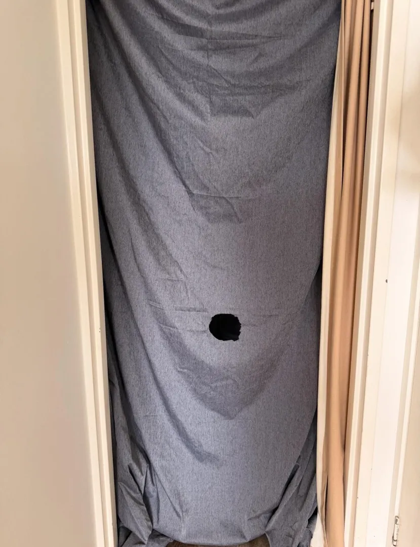 Home alone, you must be clean and discreet ddf posted by Bornsexy222