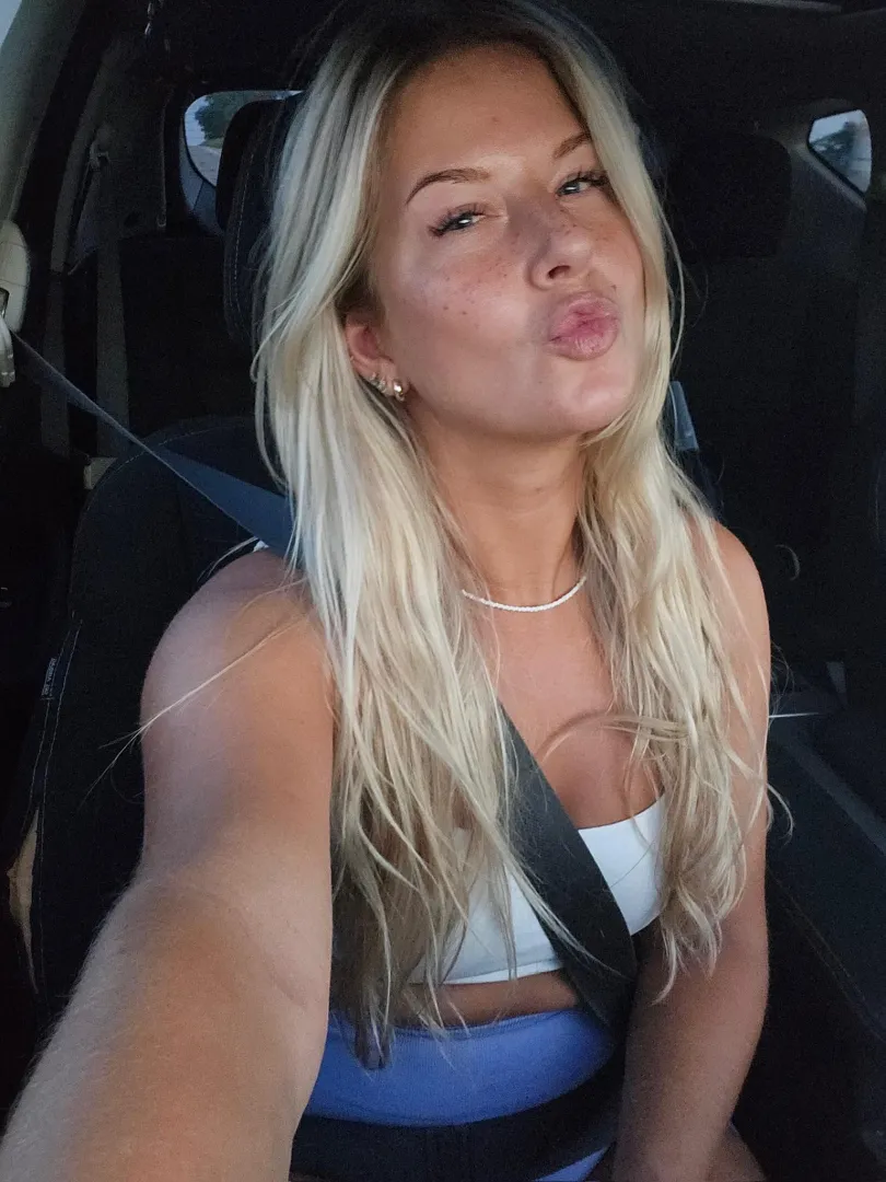 Hope everyone had a good day posted by Harleylexii