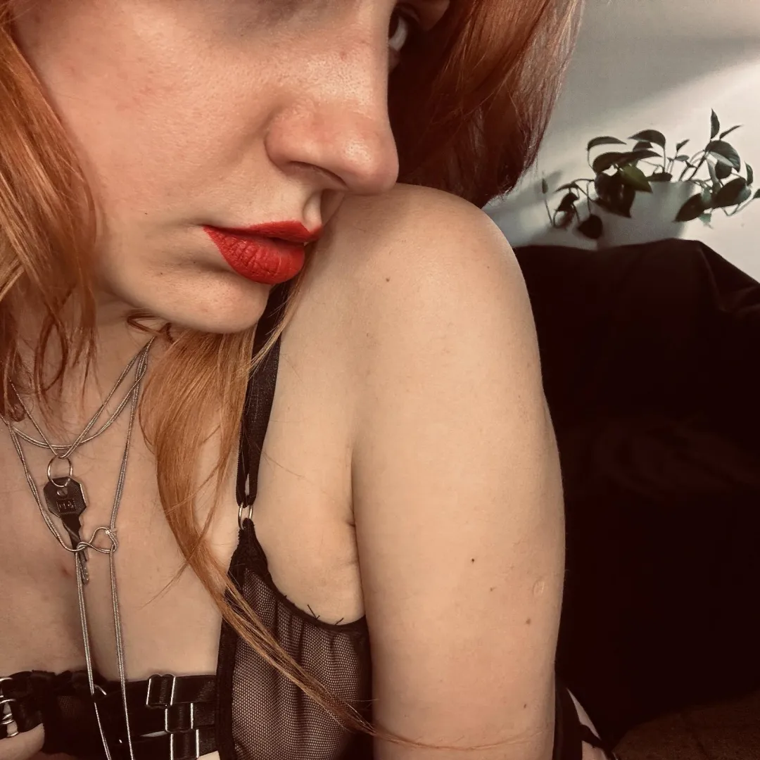 Hope you like alt dommes with a big nose posted by Maddys-Portal