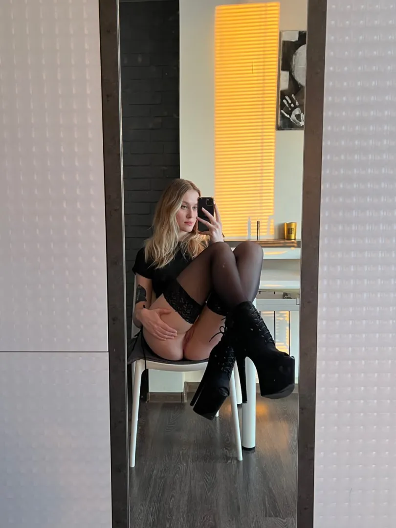 Hope you like this high heels (f) posted by smmoothkiss