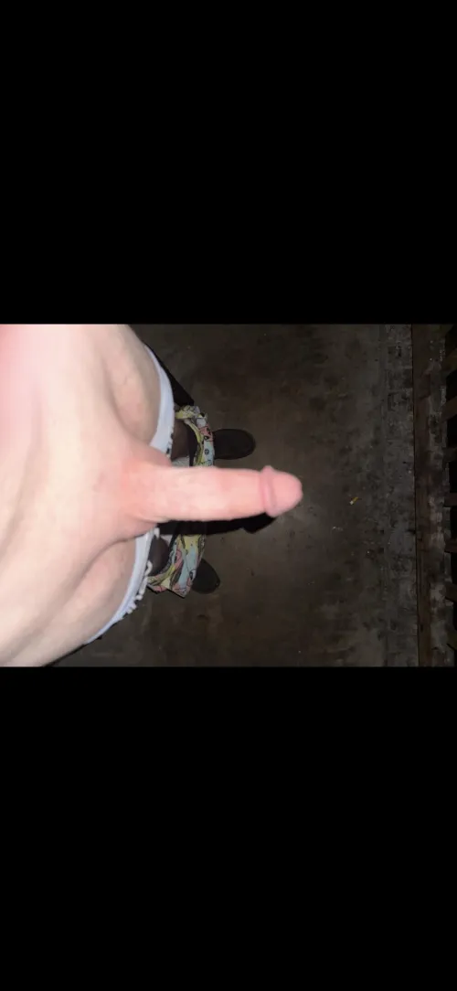 Hosting after 10am pell city by TomorrowSuper7311