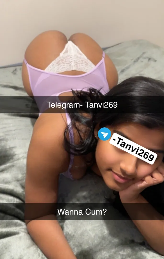 Hot (F) ready to have valentine's fun with you.. posted by OptimalApricot2867