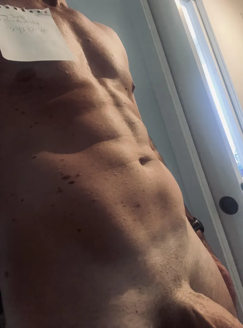 Hot one in Melbs today…. Male 44 posted by Longjumping-Can-3910