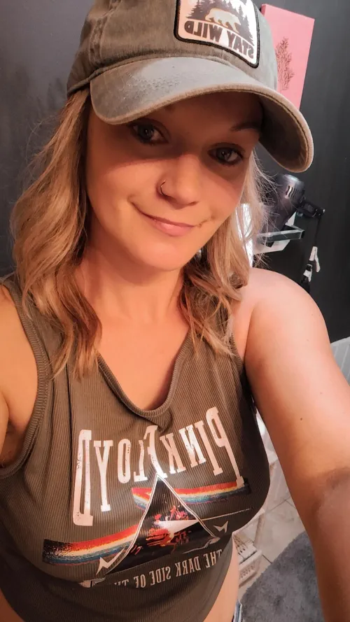 Hot or nah?? by MissTaylorLaurenxo